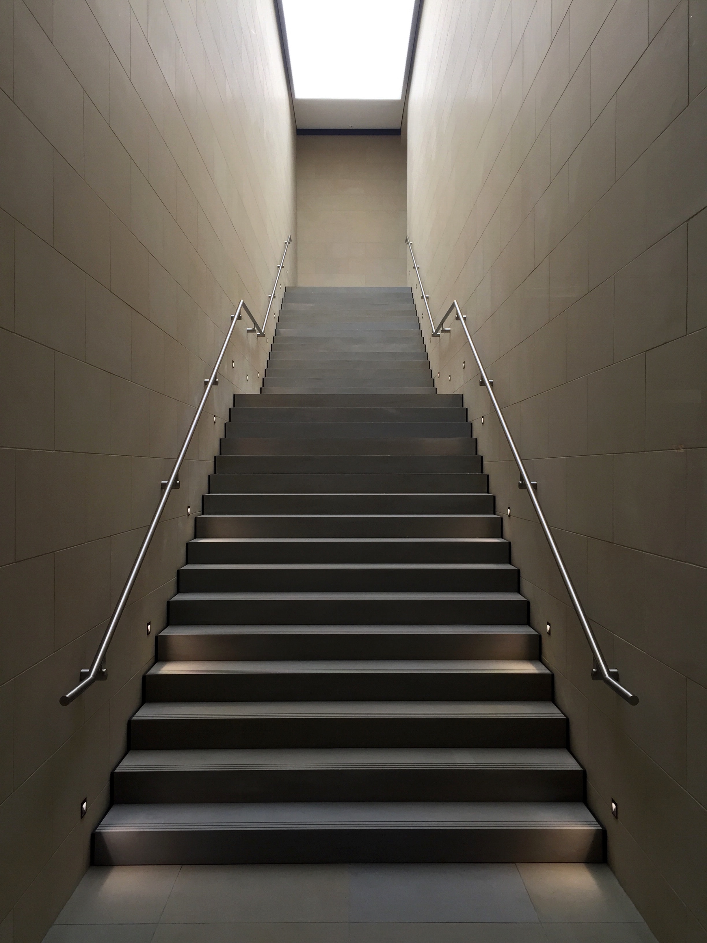 A Modern-style Staircase